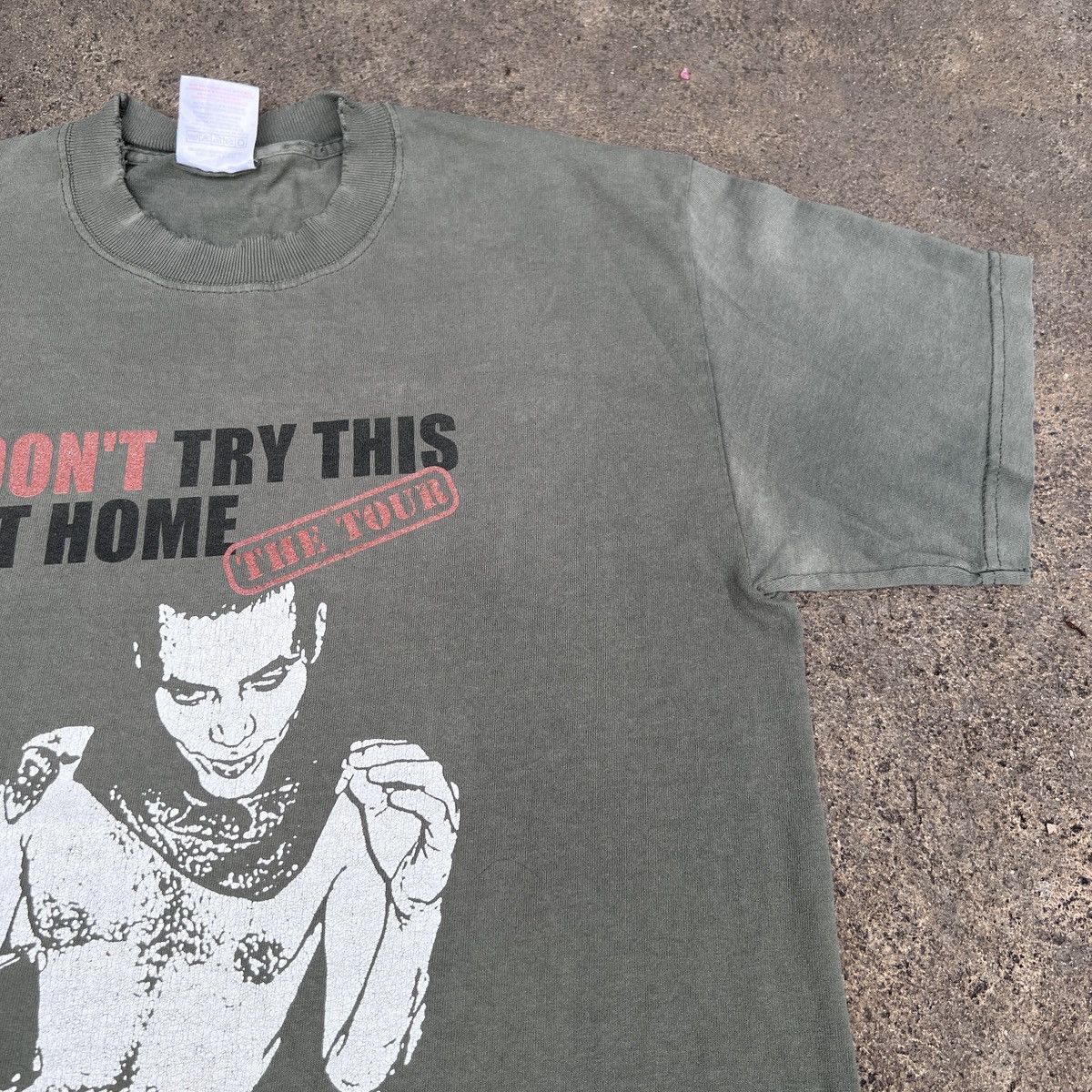Vintage Vintage Y2K Steve O Jackass MTV Promo Tee Faded Thrashed Size US M / EU 48-50 / 2 - 4 Thumbnail