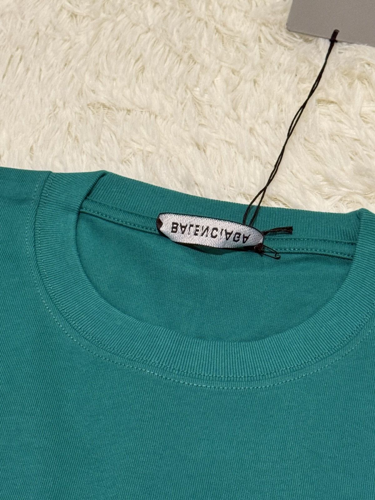 Balenciaga Balenciaga deep green t shirt Size US M / EU 48-50 / 2 - 5 Thumbnail