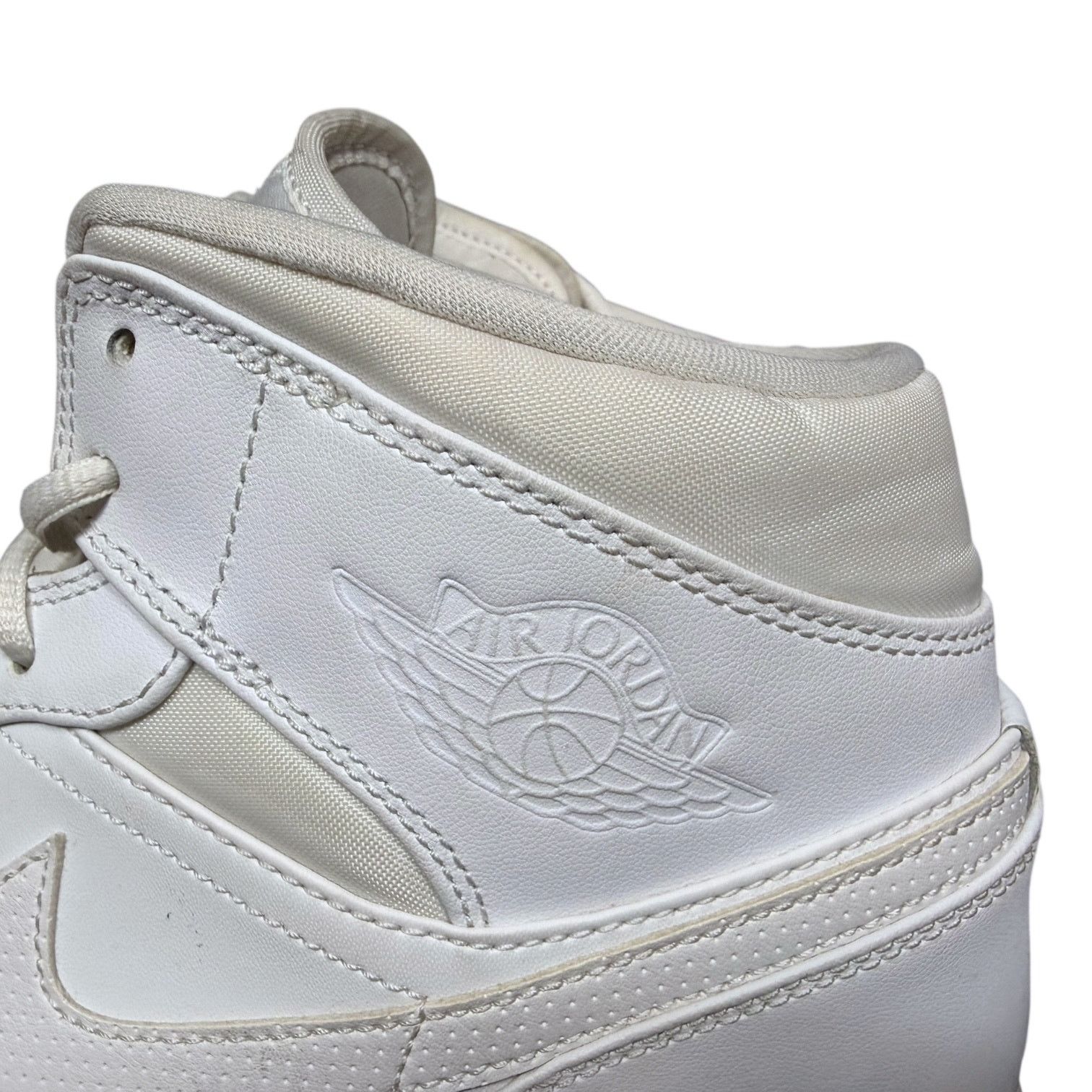 Nike Air Jordan 1 Mid Triple White Sneakers Shoes 12 Nike 2016 Size US 12 / EU 45 - 5 Thumbnail