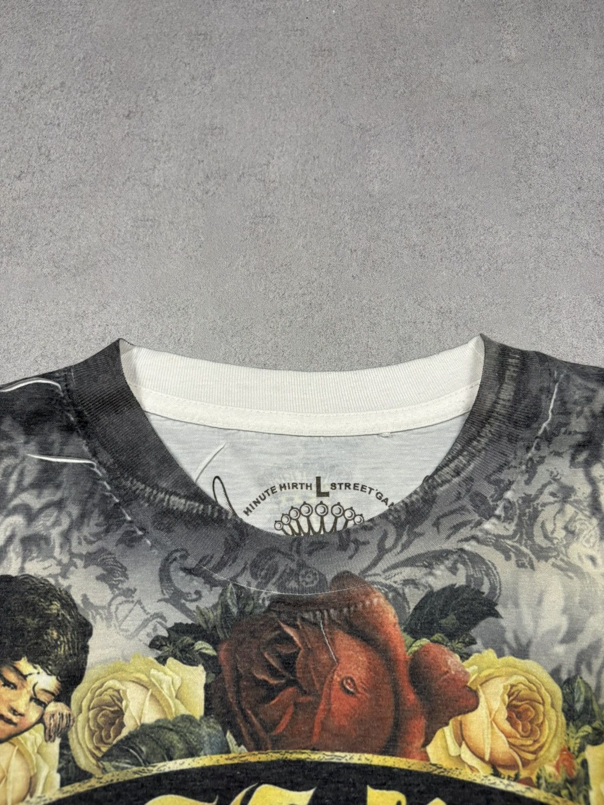 Japanese Brand Minute Mirth Street Gang Virgin Gun All Over Print Art Tee L Size US L / EU 52-54 / 3 - 10 Thumbnail