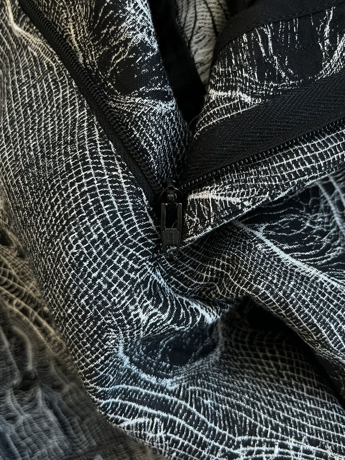 Dior Dior Homme SS17 Trompe L’oeil Spider Web Printed Suit Size 48R - 3 Thumbnail