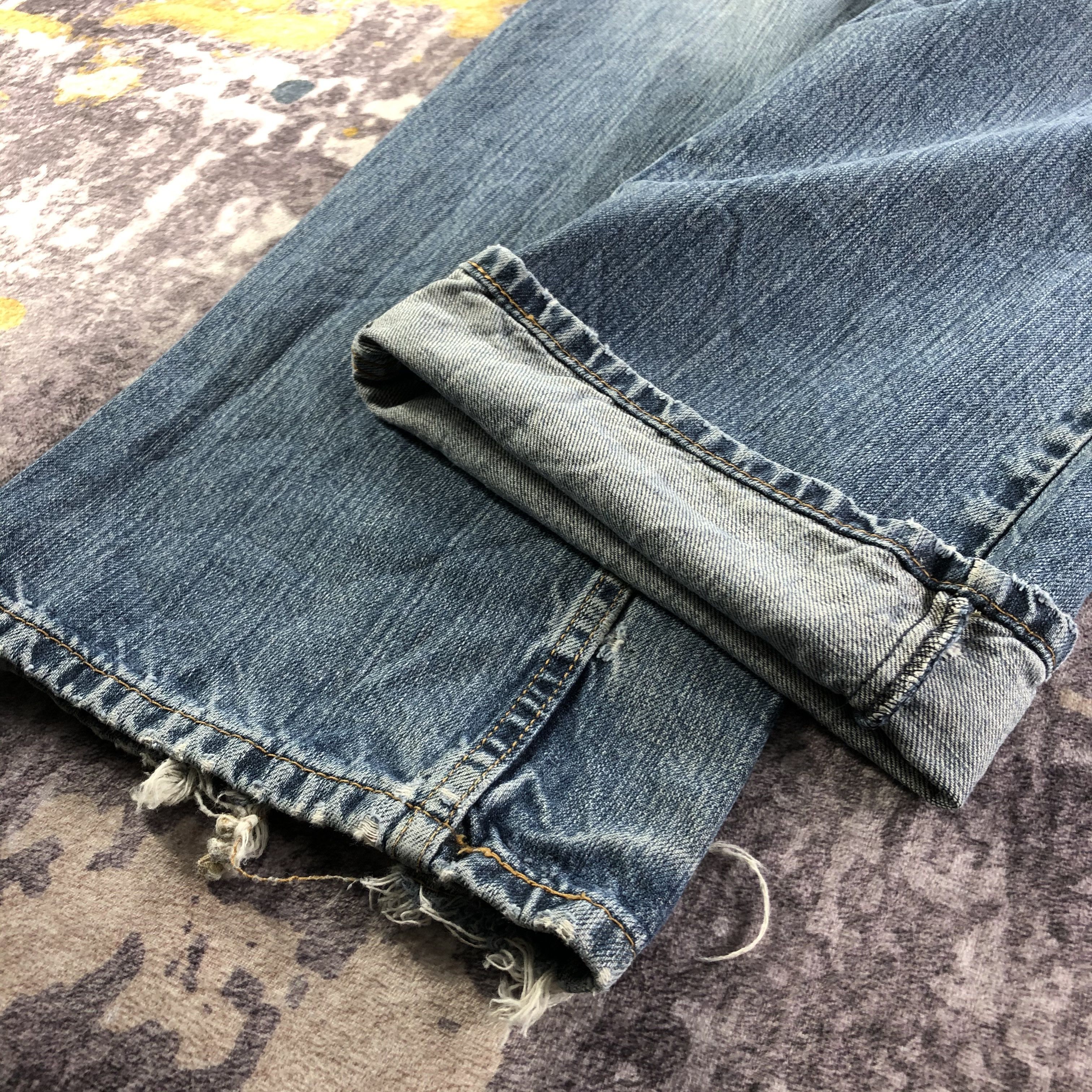 Levi's × Vintage Vintage Blue Wash Levis 559 Jeans-JM3386 Size US 40 / EU 56 - 8 Thumbnail