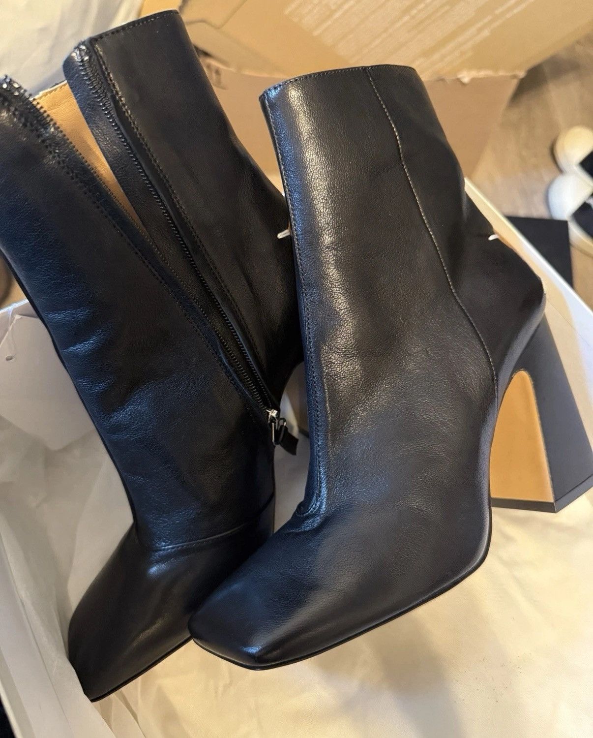 Maison Margiela Maison Margiela Four Stitches Ankle Boots Size US 5 / IT 35 - 2 Thumbnail