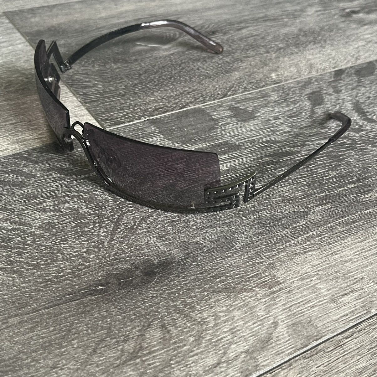 Vintage Vintage Versace Style Mod Half Frame Sunglasses 1990s Rare Size ONE SIZE - 2 Thumbnail