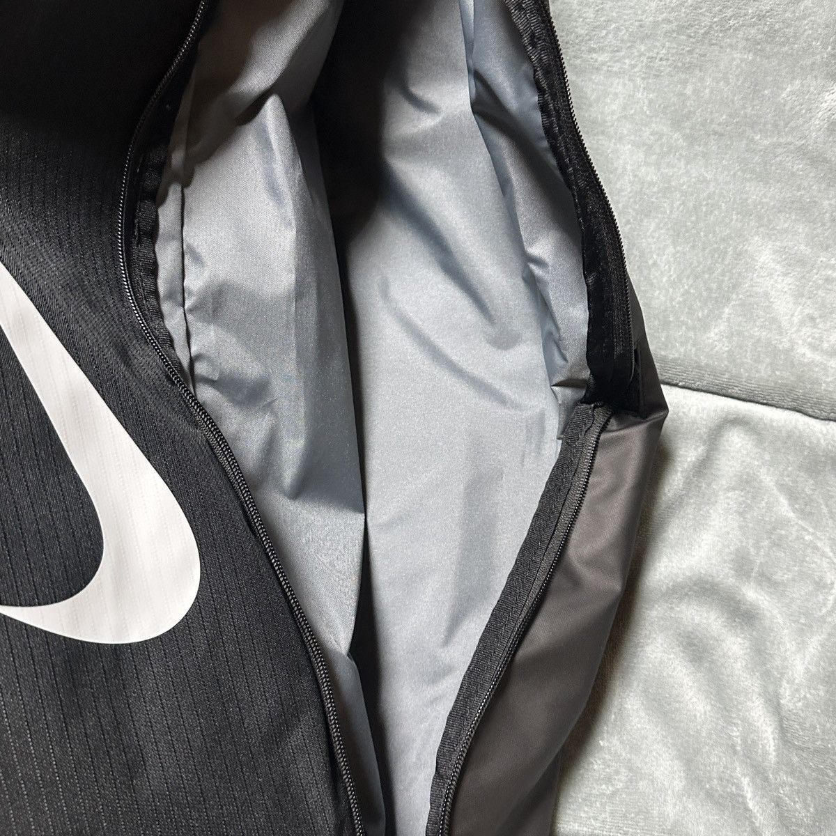 Nike NEW Nike Brasilia Training Medium Duffle Gym Bag, BA5955-010 Size 46 - 2 Thumbnail