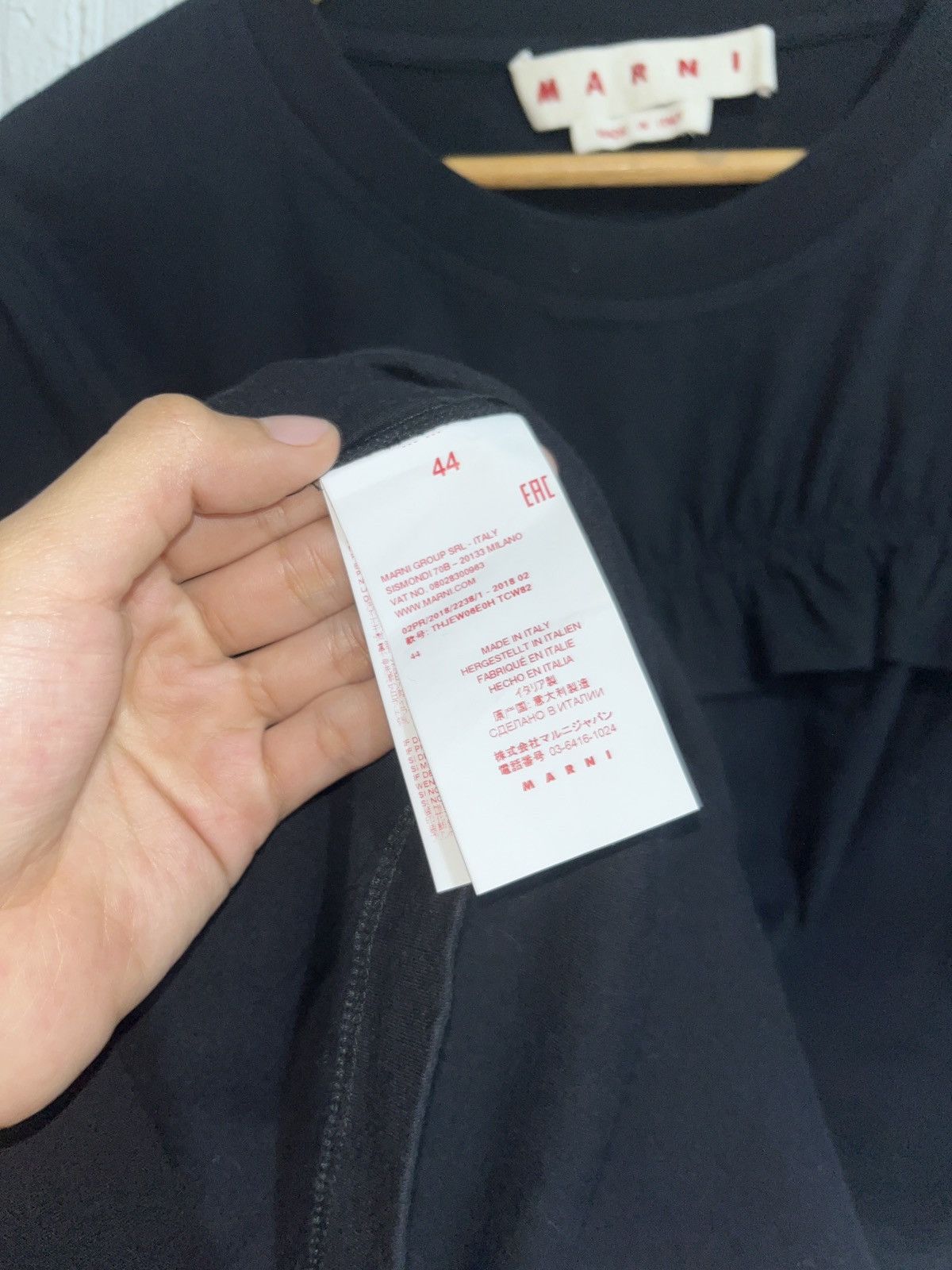 Marni Marni Asymmetrical Tee Size US M / EU 48-50 / 2 - 3 Thumbnail