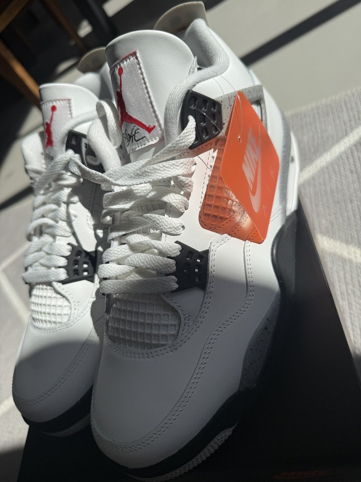 Jordan Brand Jordan White cement 4 Size US 10 / EU 43 - 4 Thumbnail