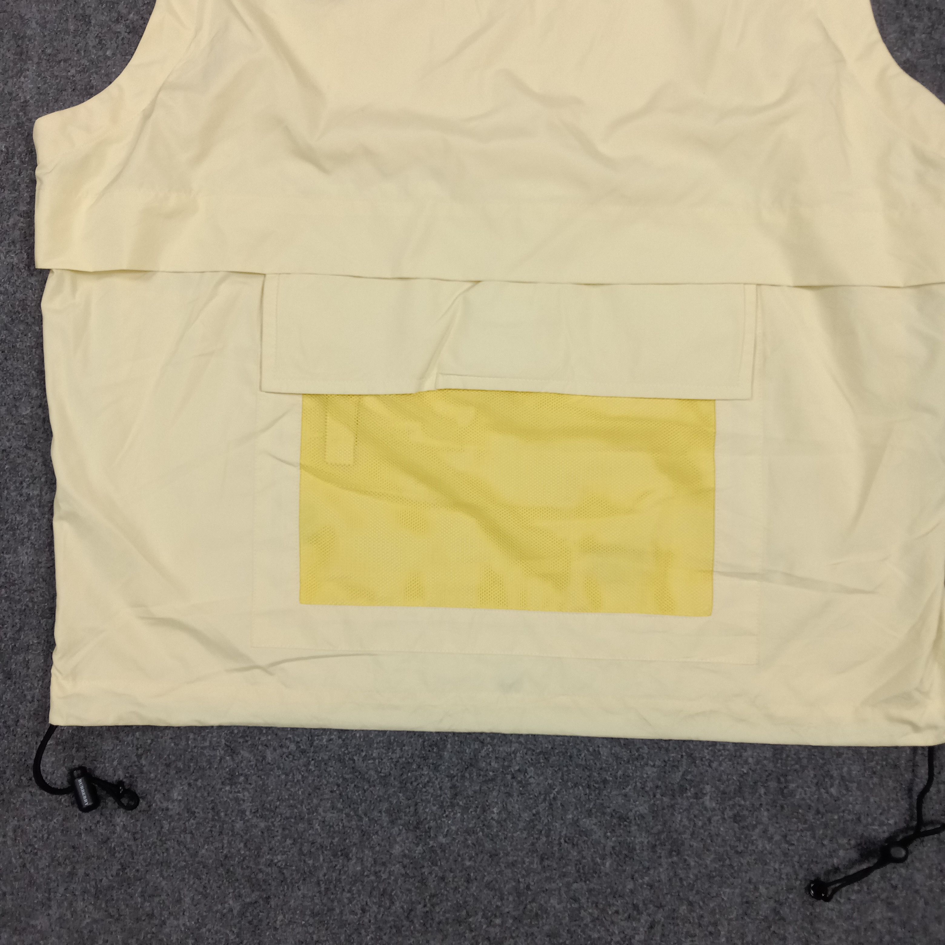 Burberry Burberry Golf Designer Brand Vests C285N52 Size US M / EU 48-50 / 2 - 2 Thumbnail