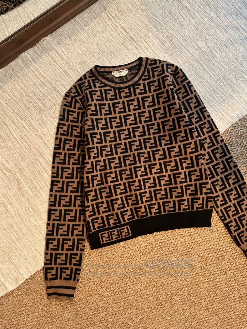 Fendi Fendi FF Monogram Printed Logo Knit Long Sleeve Sweater - Size XS / US 0-2 / IT 36-38 - 1 Thumbnail