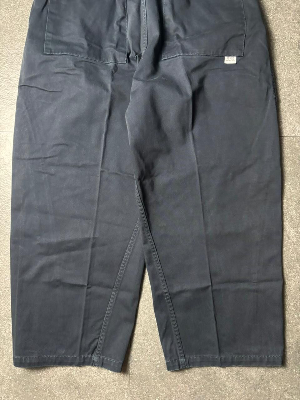 Japanese Brand RNA Japan Double Pleated Twisted Baggy Pants Size US 28 / EU 44 - 10 Thumbnail