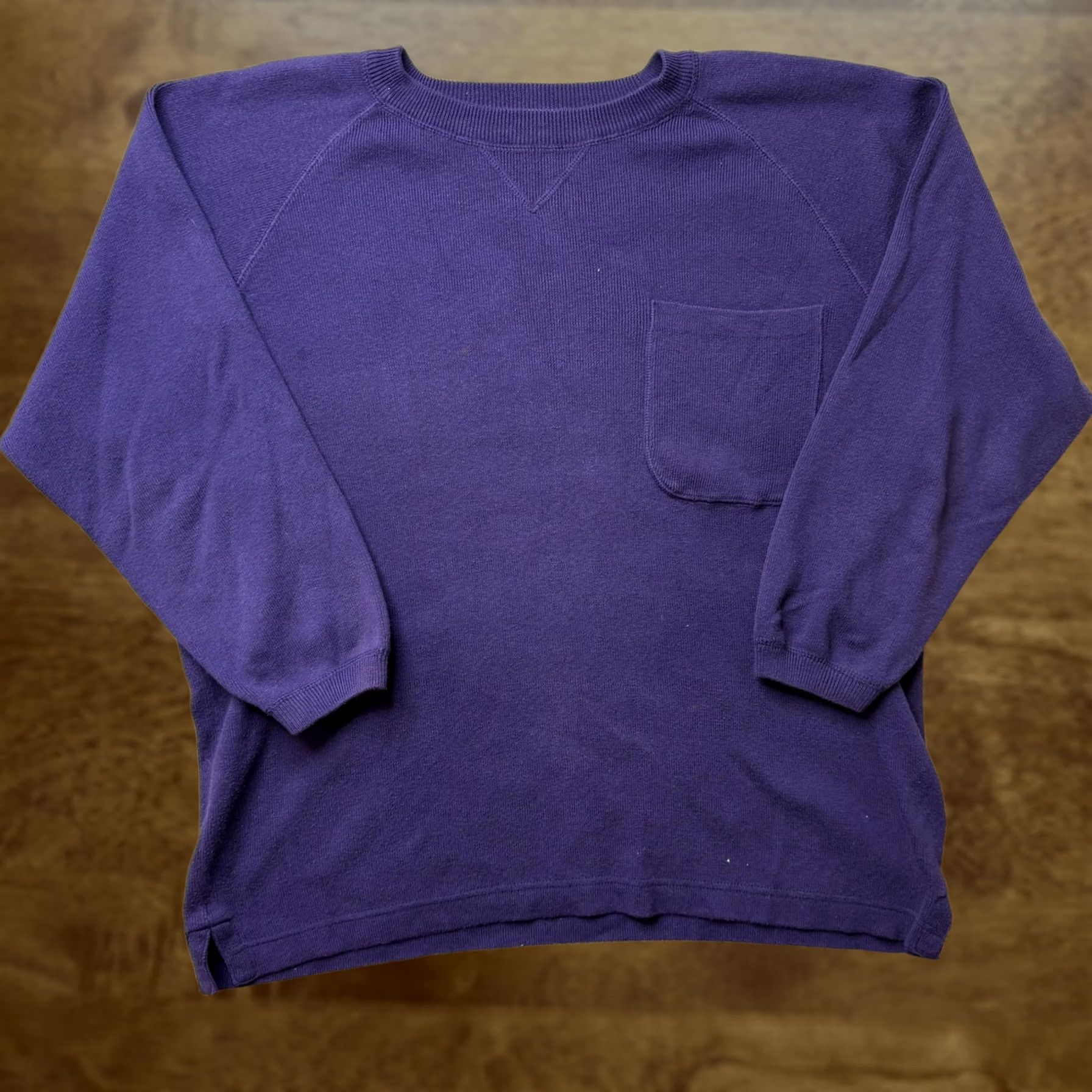 Eddie Bauer VINTAGE Eddie Bauer Sweater Womens Medium Purple Crew Neck Pocket Tight-Knit Size M / US 6-8 / IT 42-44 - 1 Thumbnail