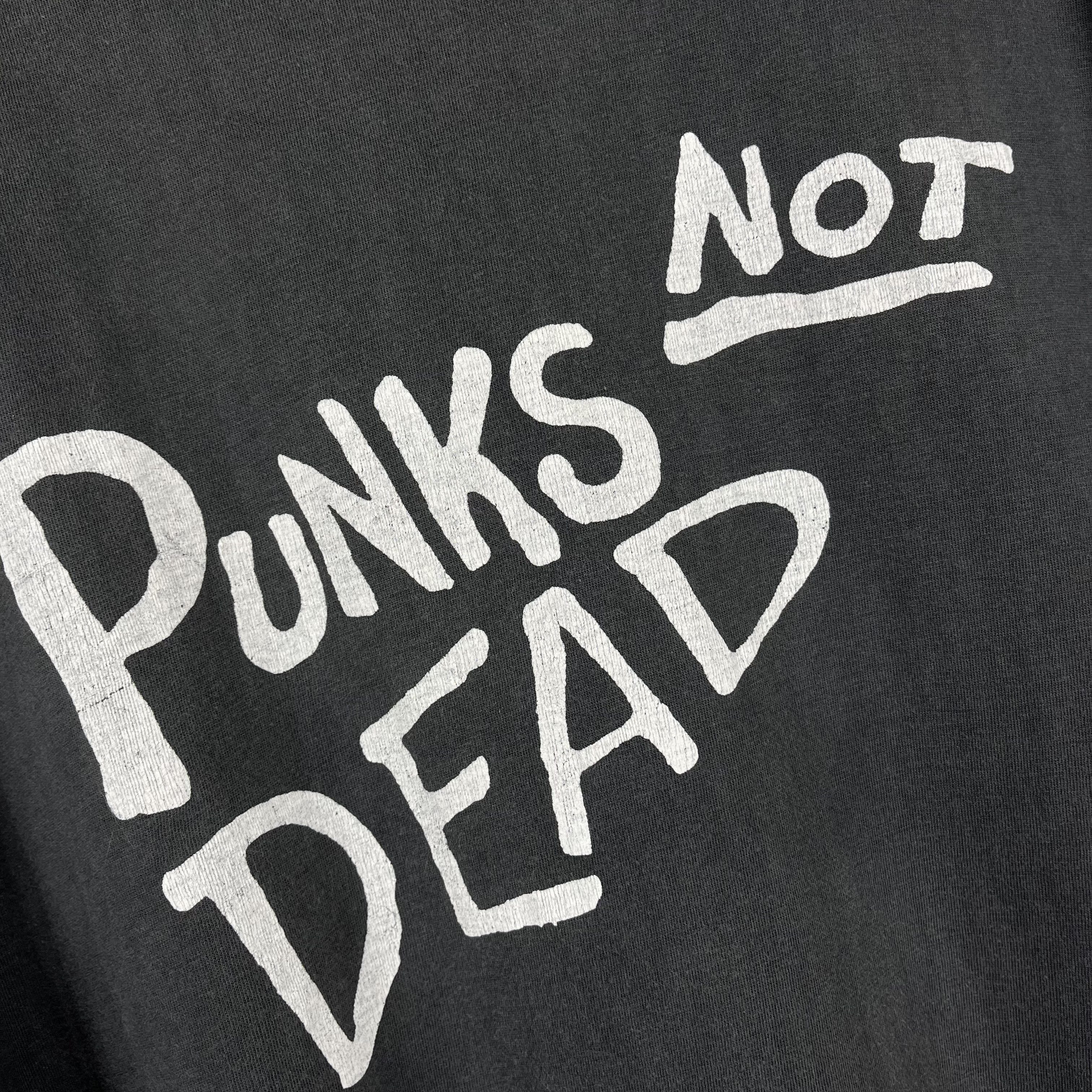 Vintage Vintage Punks Not Dead Graphic T Shirt 90’s Size US XL / EU 56 / 4 - 14 Thumbnail
