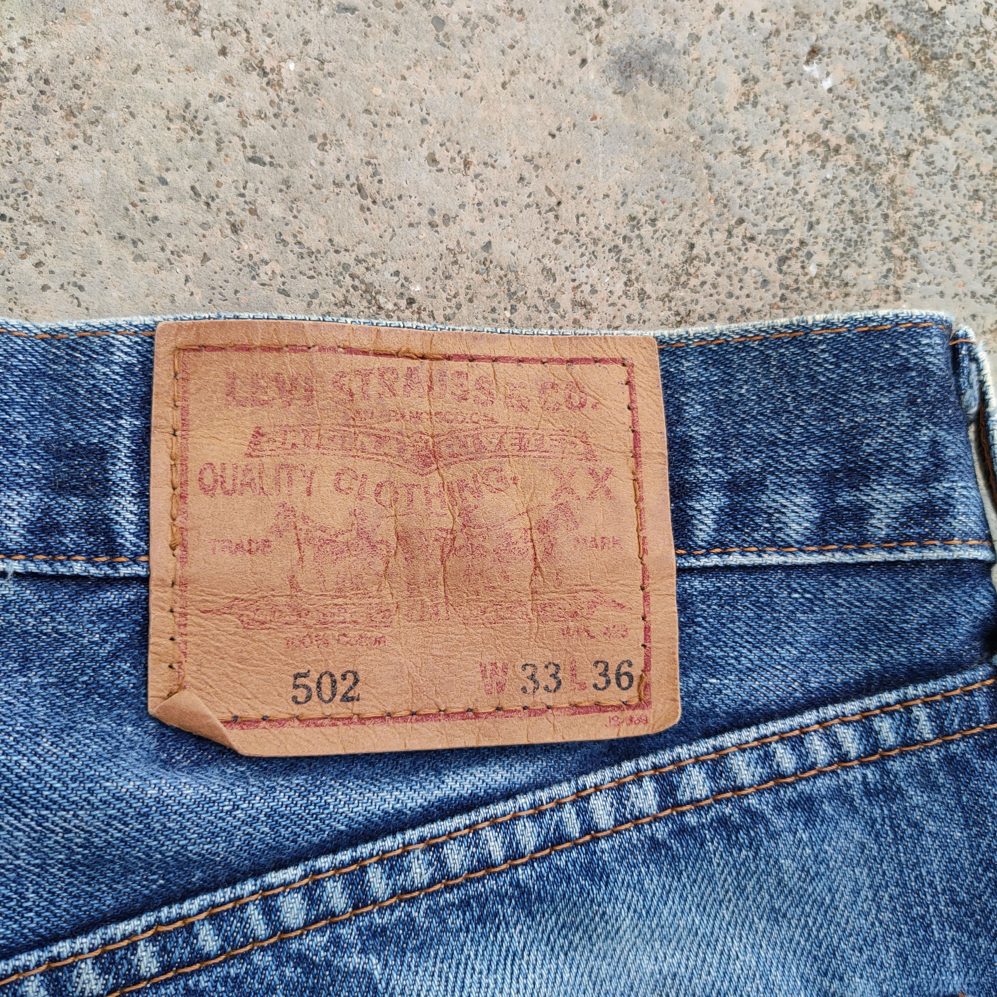 Levi's Vintage Clothing VINTAGE LEVI'S 502 98' BIG E SELVEDGE JEANS DENIM PANTS Size US 33 - 16 Thumbnail