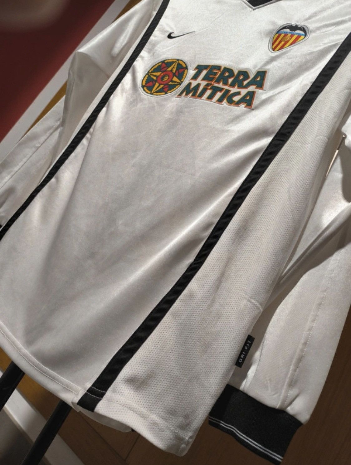 Nike Original 2000 Valencia CF Long-Sleeve Size US XL / EU 56 / 4 - 2 Thumbnail