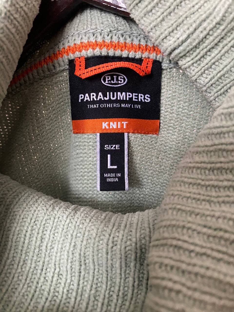 Parajumpers Parajumpers TURTLENECK SWEATER size L Size L / US 10 / IT 46 - 9 Thumbnail