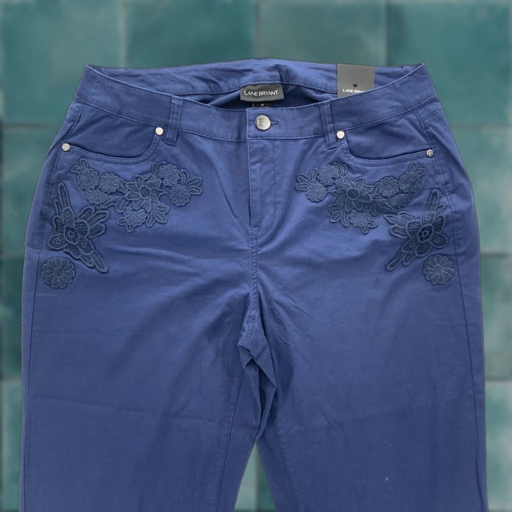 Vintage Lane Bryant Women's 14 Dark Blue Stretch Floral Lace Ankle Pants Mid Rise Slim Knit Cotton Blend Spandex Inseam 26 in Wide Leg? Size 25" / US 0 / IT 36 - 1 Thumbnail