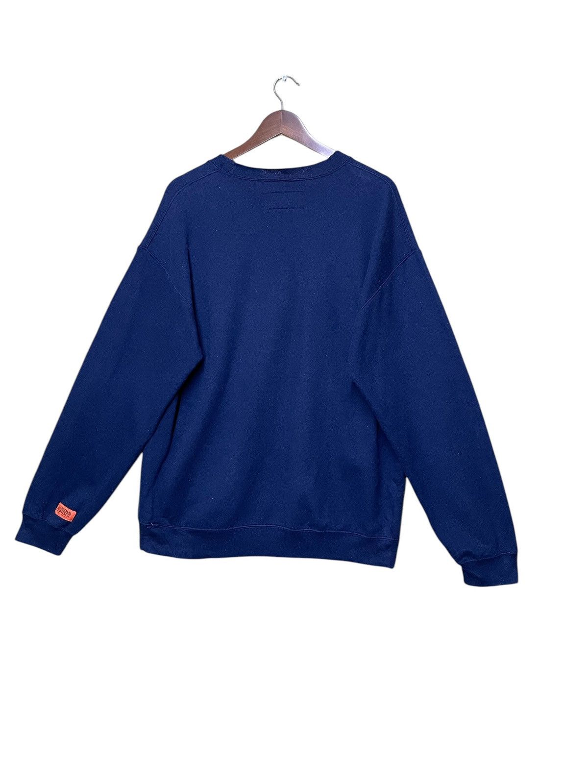Other Universal overall crewneck small logo embroidered sweatshirt Size US L / EU 52-54 / 3 - 8 Thumbnail