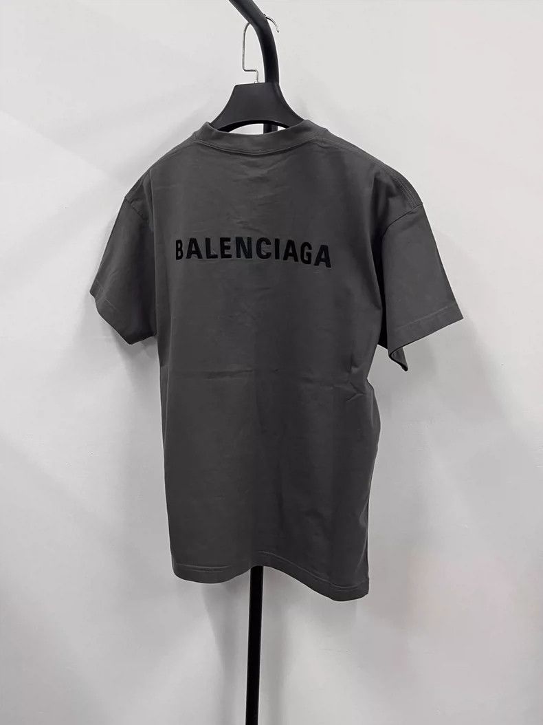 Balenciaga Balenciaga Letter Logo Embroidered Crew Neck T-Shirt Size US XS / EU 42 / 0 - 2 Thumbnail