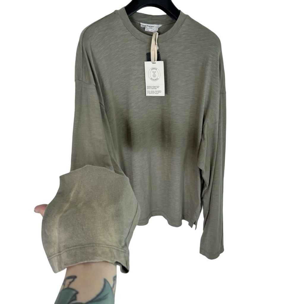 Urban Renewal NWT URBAN RENEWAL Olive Green Long Sleeve T-shirt Tie-dye M Size US M / EU 48-50 / 2 - 5 Thumbnail