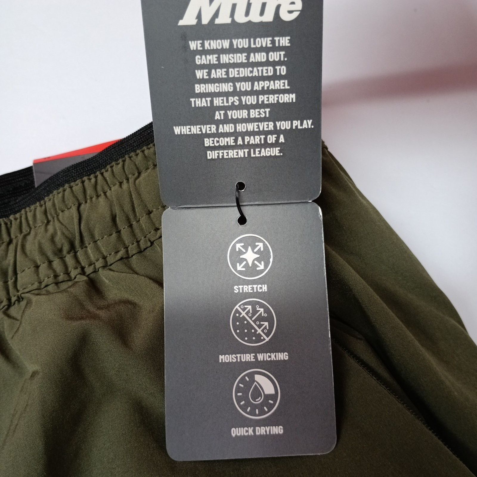 Other Mitre Men’s XL Elastic Waist Green Shorts With 5” Inseam NWT Size US 36 / EU 52 - 3 Thumbnail