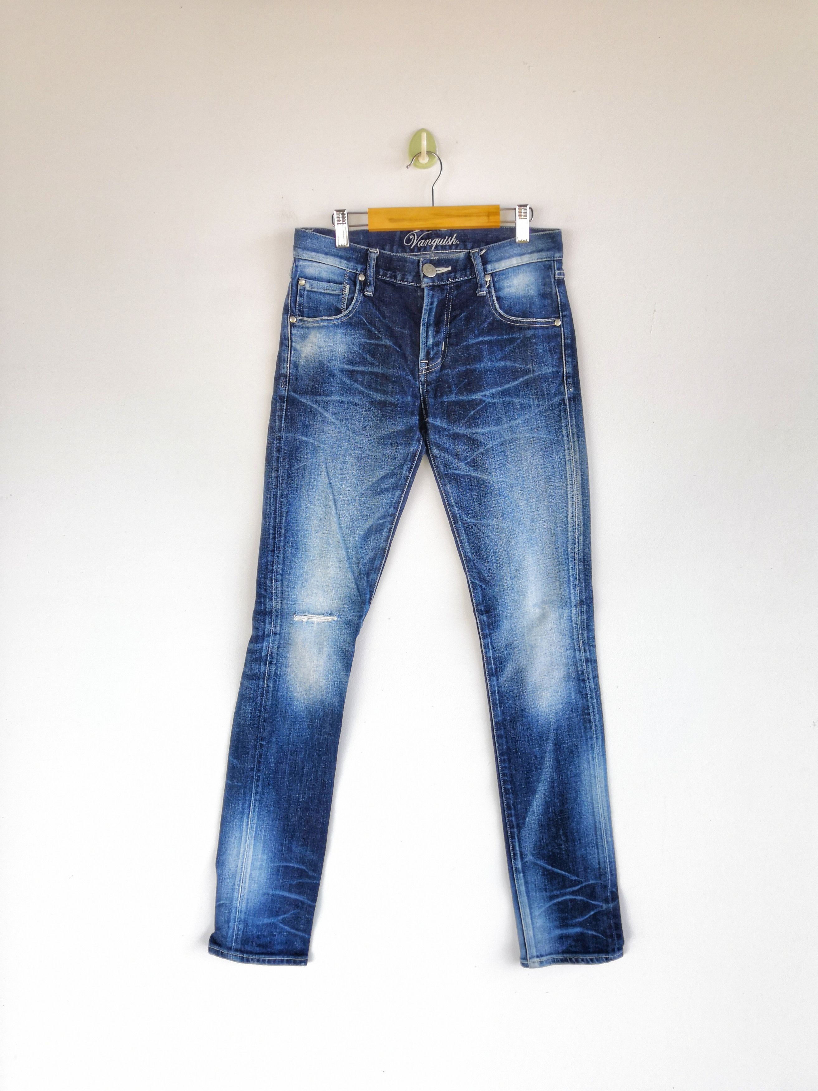 Vanquish Vintage Vanquish Jeans Japanese Distressed Denim Pants Size 26" / US 2 / IT 38 - 1 Thumbnail