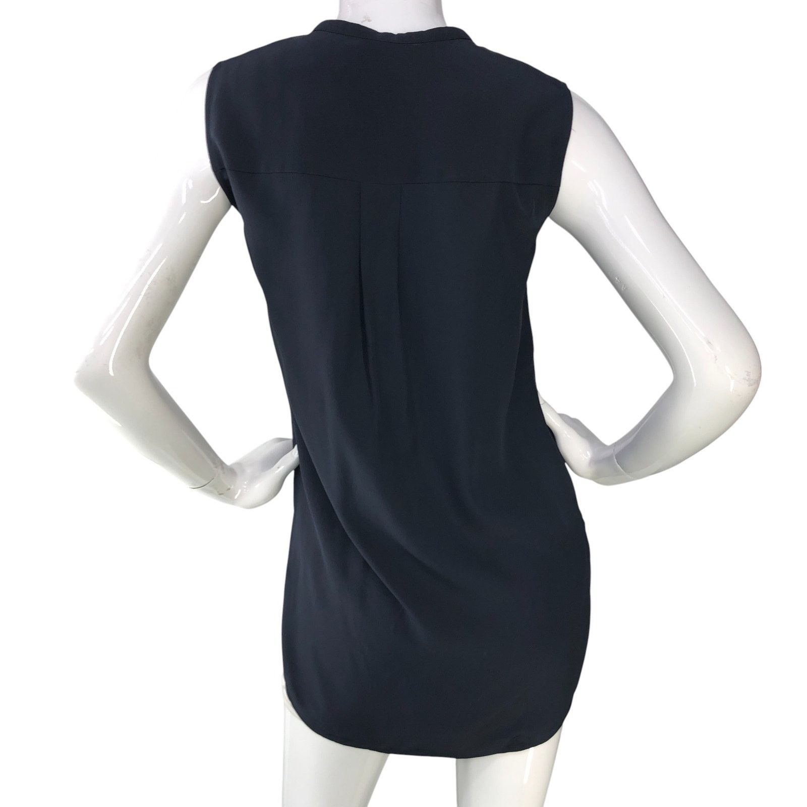 Vince Vince Size XS Tunic Top Blouse Silk Blue Two Tone Sleeveless Size XS / US 0-2 / IT 36-38 - 7 Thumbnail