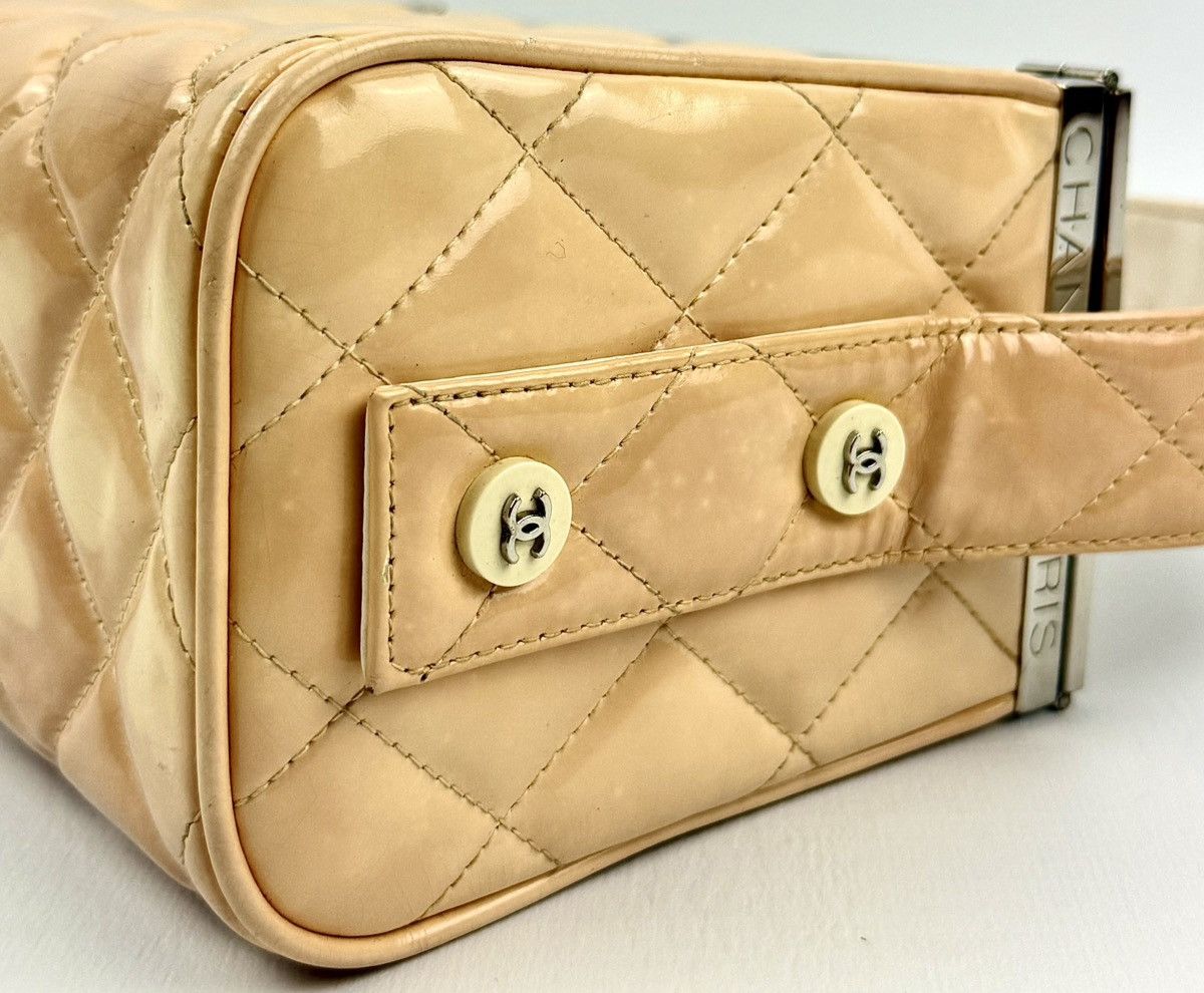 Chanel Chanel - SS/96 - Creme - Quilted - Patent - Runway - Box Bag Size ONE SIZE - 19 Thumbnail