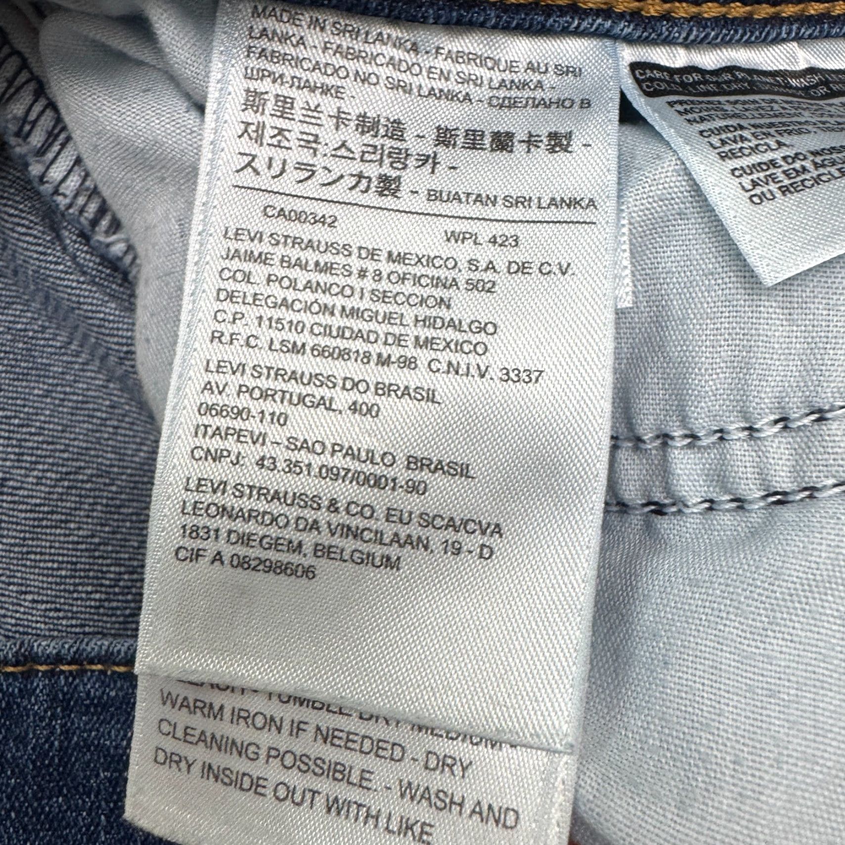 Levi's Levi's 711 Skinny Denim Jeans Womens 33x30 Blue Medium Wash Mid Rise Casual Size 24" / US 00 / IT 34 - 7 Thumbnail