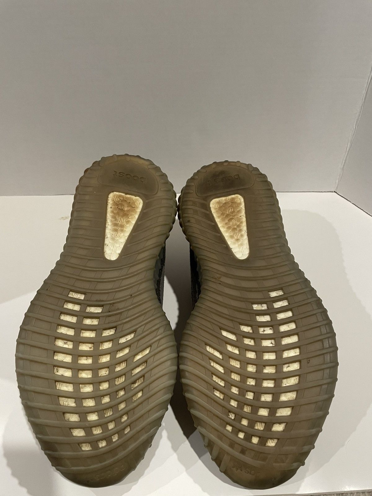 Adidas × Kanye West Yeezy 350 beluga original Size US 9 / EU 42 - 7 Thumbnail