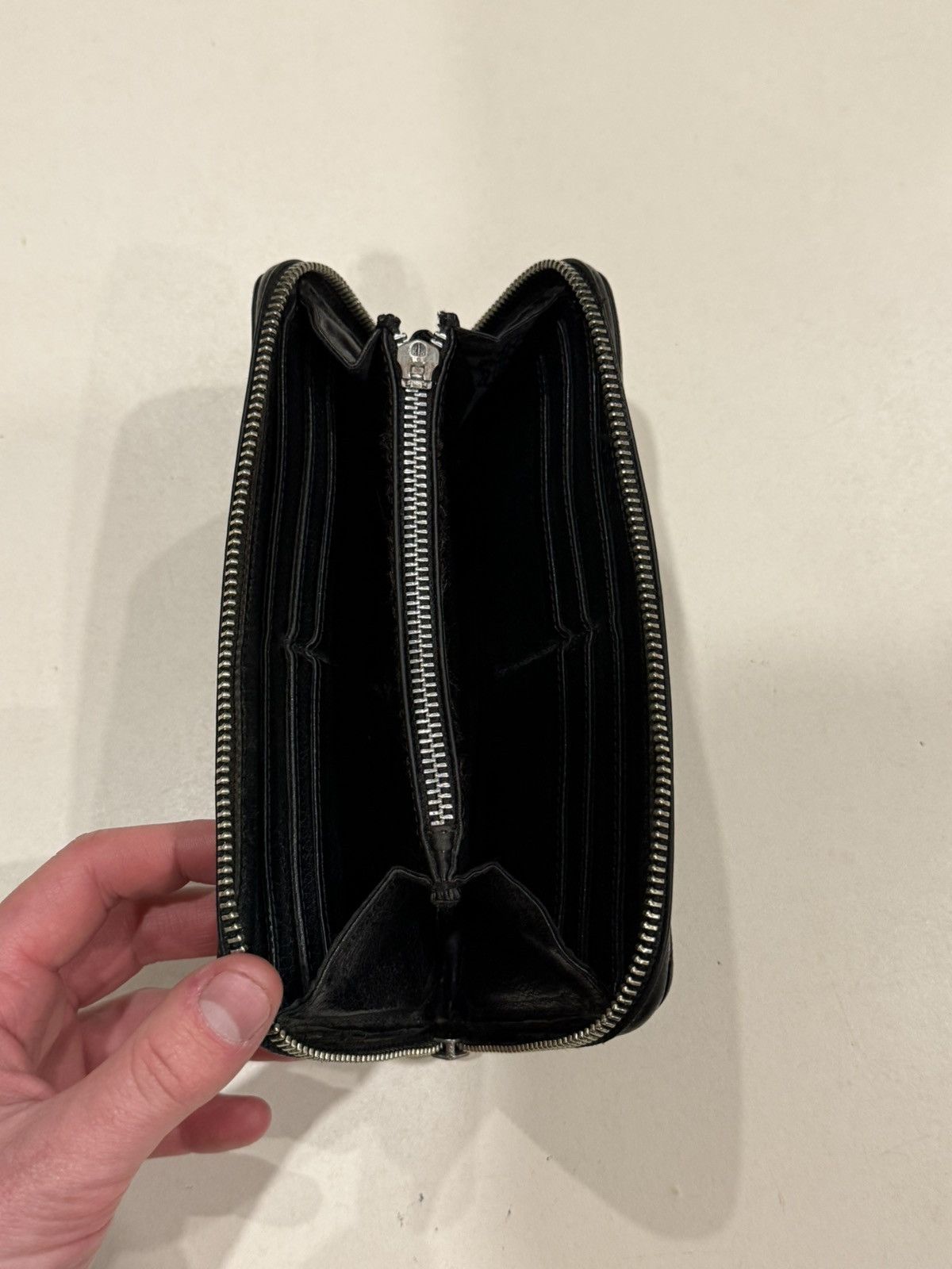 Chrome Hearts Chrome Hearts 3 Cemetery Cross Patch Leather RecF Zip Wallet Size ONE SIZE - 12 Thumbnail