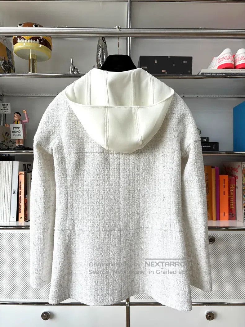 Chanel Chanel 25C white plaid soft tweed slanted pocket hooded ja Size XS / US 0-2 / IT 36-38 - 3 Thumbnail
