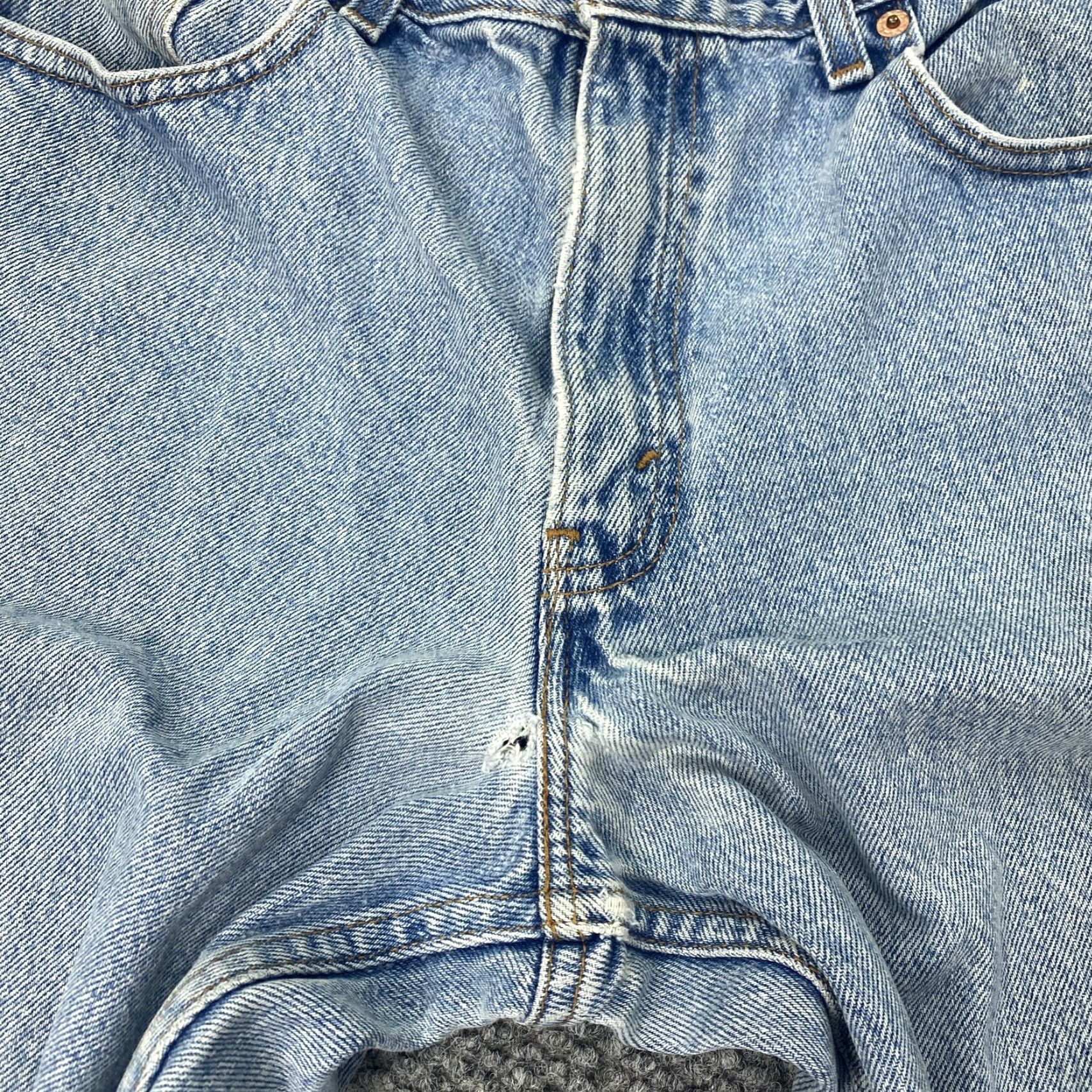 Levi's VINTAGE Levi's 560 Jeans Men 32x30 Casual Relaxed Fit Denim Distressed 90s Y2K Grunge Size US 32 / EU 48 - 6 Thumbnail