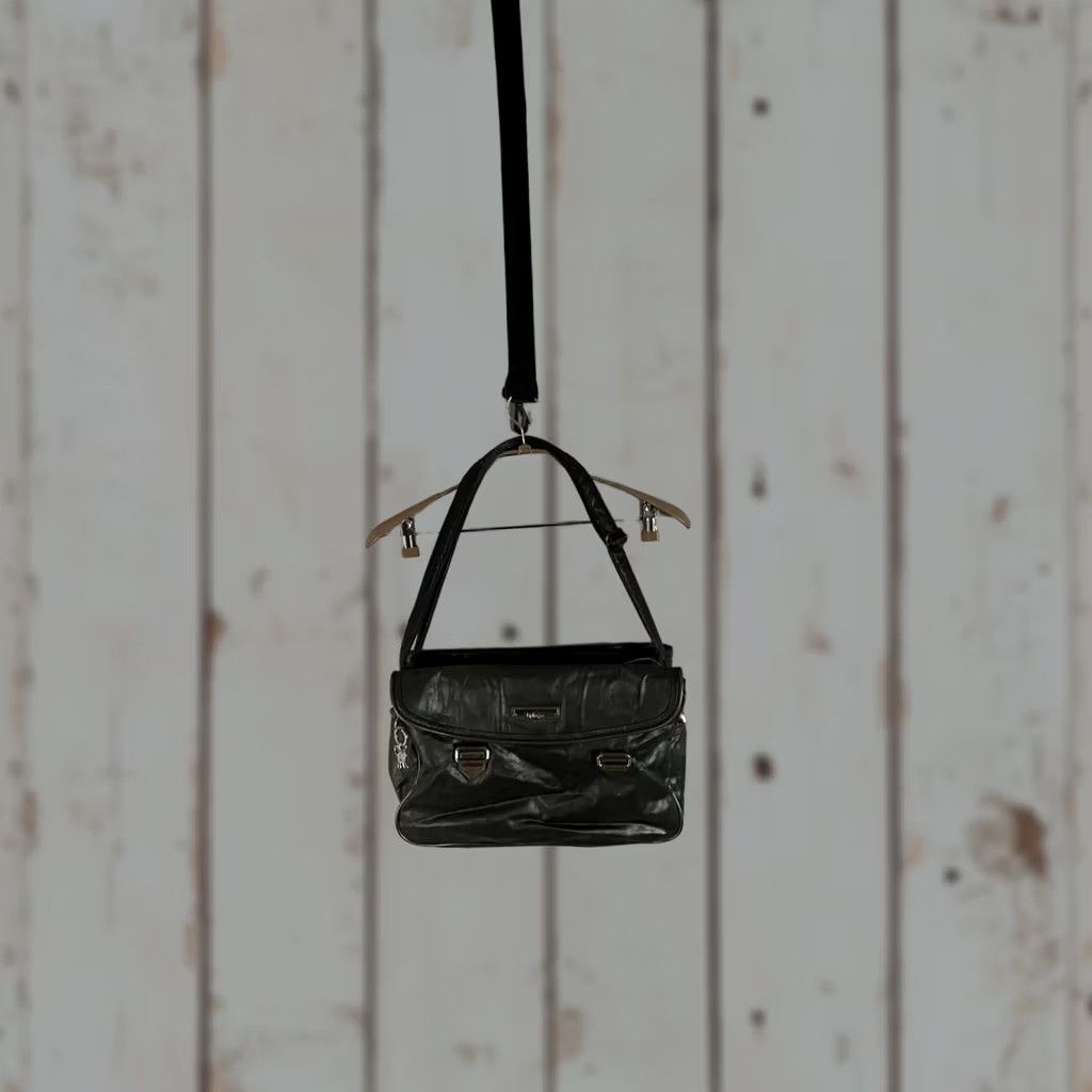 Vintage Kipling Shoulder Bag Black Leather Crossbody Strap Unisex Vintage Women Ladies Purse Handbag Casual Formal Party Bag Size ONE SIZE - 1 Thumbnail