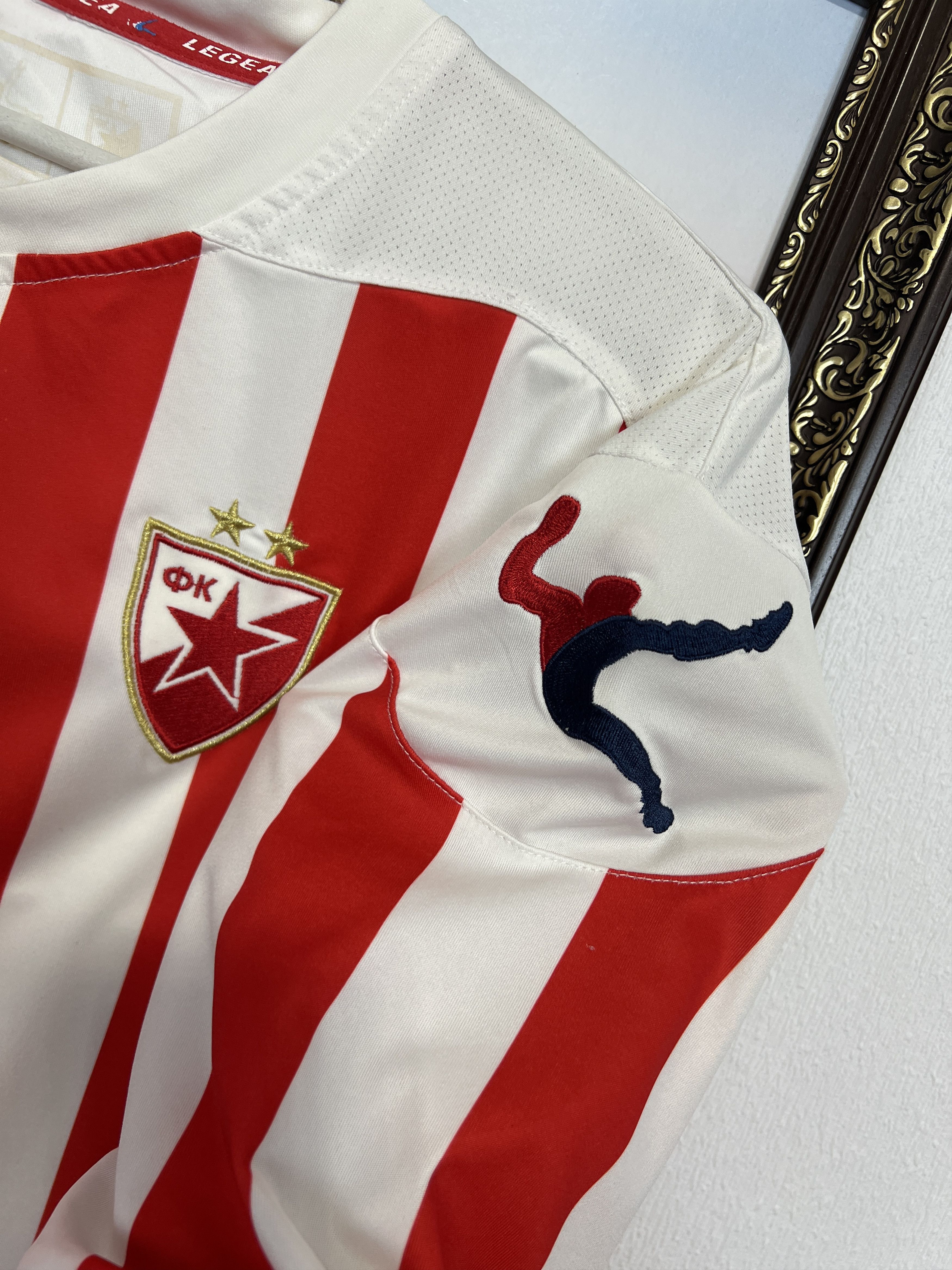 Vintage Red Star Belgrade Crvena Zvezda football shirt Soccer Jersey Size US L / EU 52-54 / 3 - 4 Thumbnail