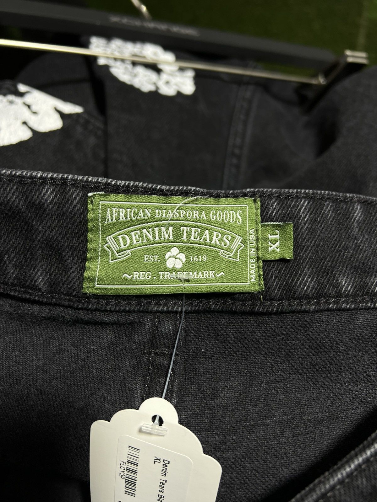 DENIM TEARS Denim Tears Cotton Wreath Denim Jorts Size US 38 / EU 54 - 4 Thumbnail