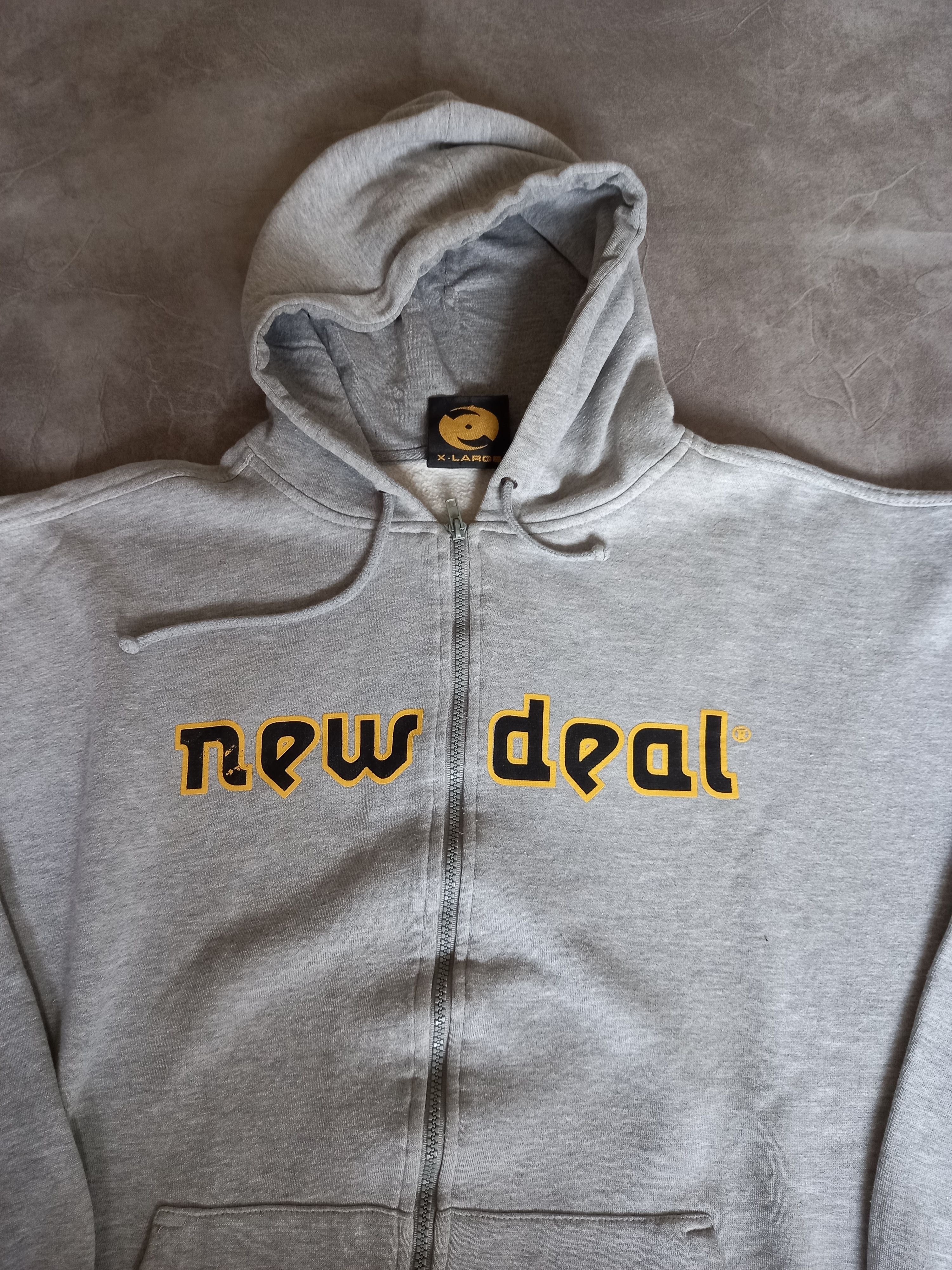 Vintage Vintage New Deal Skateboard Hoodie XL Size US XL / EU 56 / 4 - 1 Thumbnail