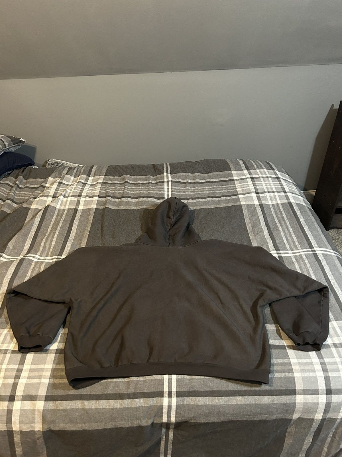 Kanye West Kanye West Yeezy Donda Doves Hoodie Sample Size US M / EU 48-50 / 2 - 2 Thumbnail