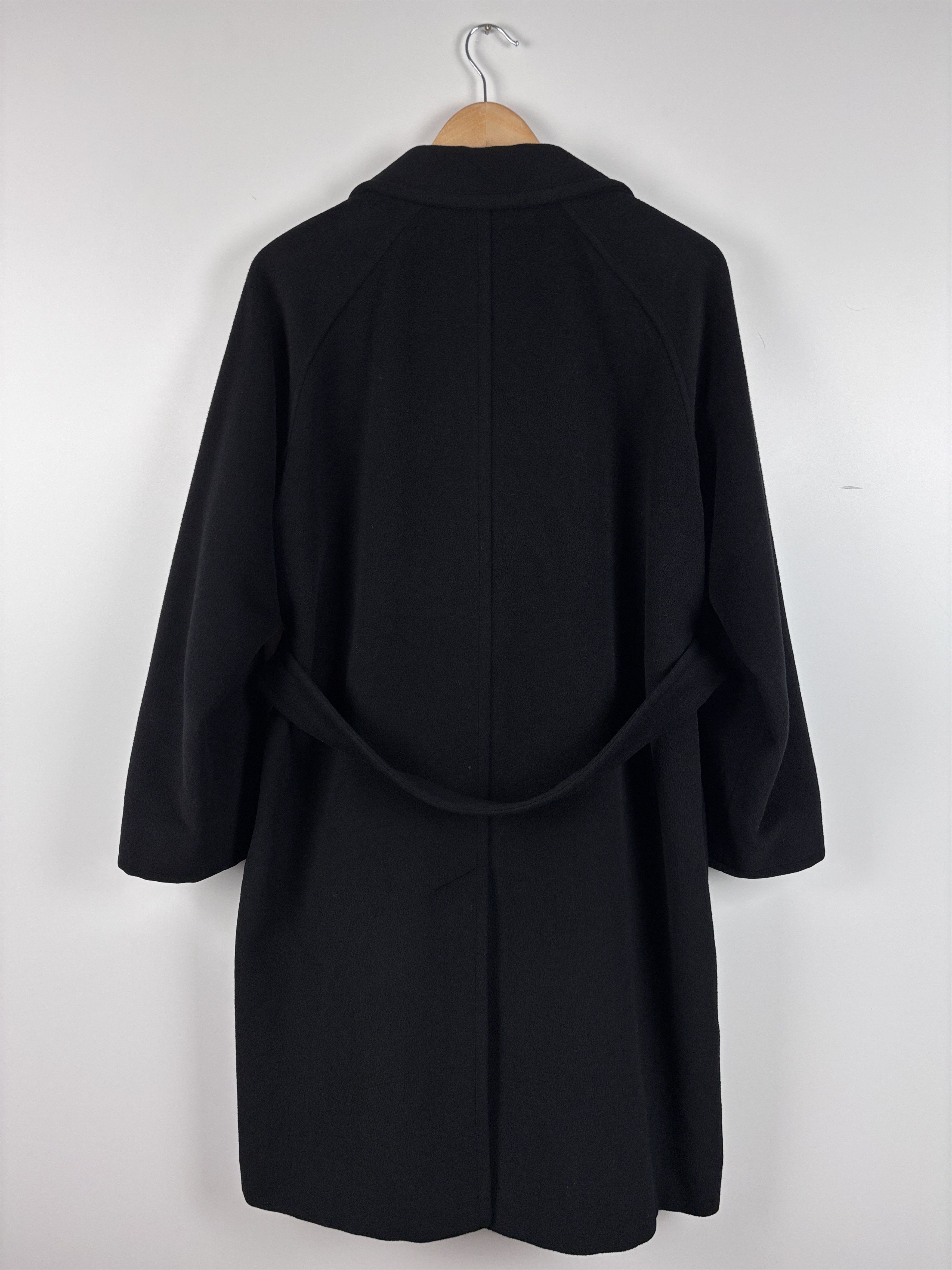 Max Mara × Vintage Max Mara Double-Breasted Belted Wool Coat Size US 6 / UK 8 Size M / US 6-8 / IT 42-44 - 5 Thumbnail