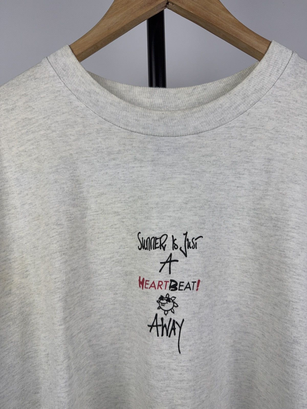 Band Tees × Vintage Vintage 90s Punk Metal Summer Is Just A HEARTBEAT! Away Tee Size US XL / EU 56 / 4 - 2 Thumbnail
