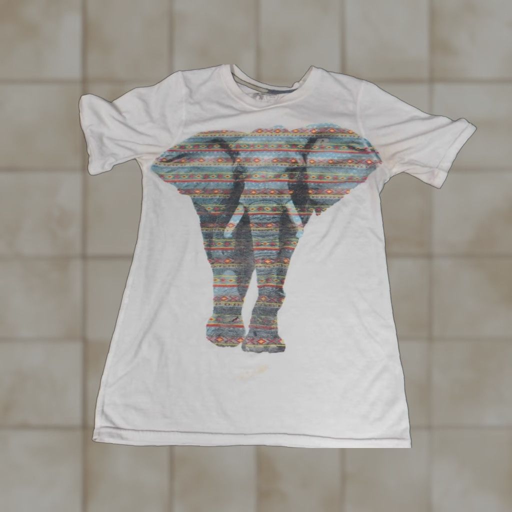 Vintage Russell Mens Shirt Small White elephant stretch graphic Shirt Slim Cotton Spandex Crew Neck Short Sleeve Logo Graphic Classic Mens Size US S / EU 44-46 / 1 - 1 Thumbnail