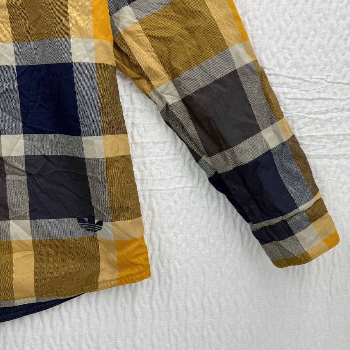 Adidas ADIDAS REVERSIBLE JACKET Size US M / EU 48-50 / 2 - 7 Thumbnail