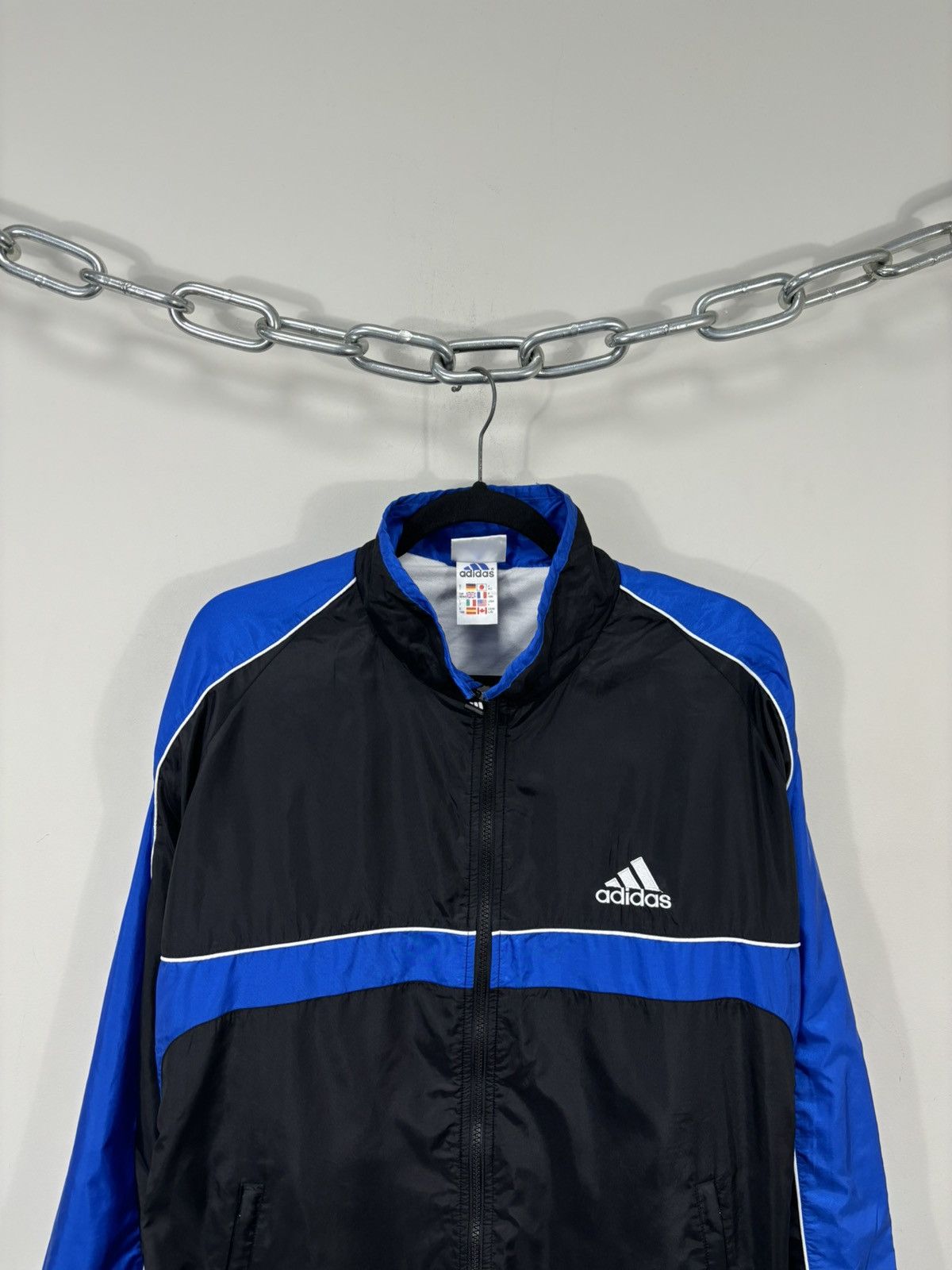 Adidas Vintage Adidas Y2K Retro Hype Full Zip Nylon Track Jacket Size US L / EU 52-54 / 3 - 4 Thumbnail
