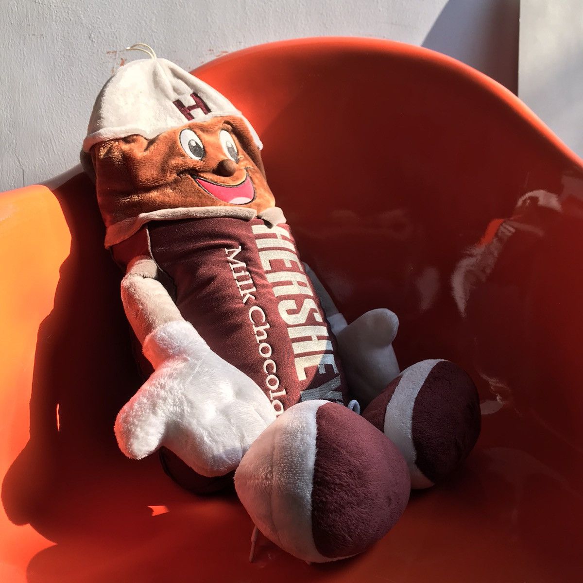 CHOCOOLATE × Medicom Toy × Vintage Vintage 90s Hershey's Chocolate Bar Man Microbead Pillow dol Size ONE SIZE - 11 Thumbnail
