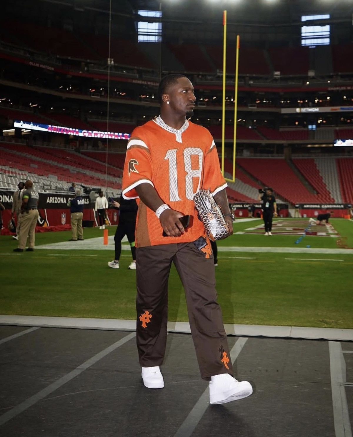PDF PDF Channel Football K000 Orange jersey Size US XS / EU 42 / 0 - 8 Thumbnail