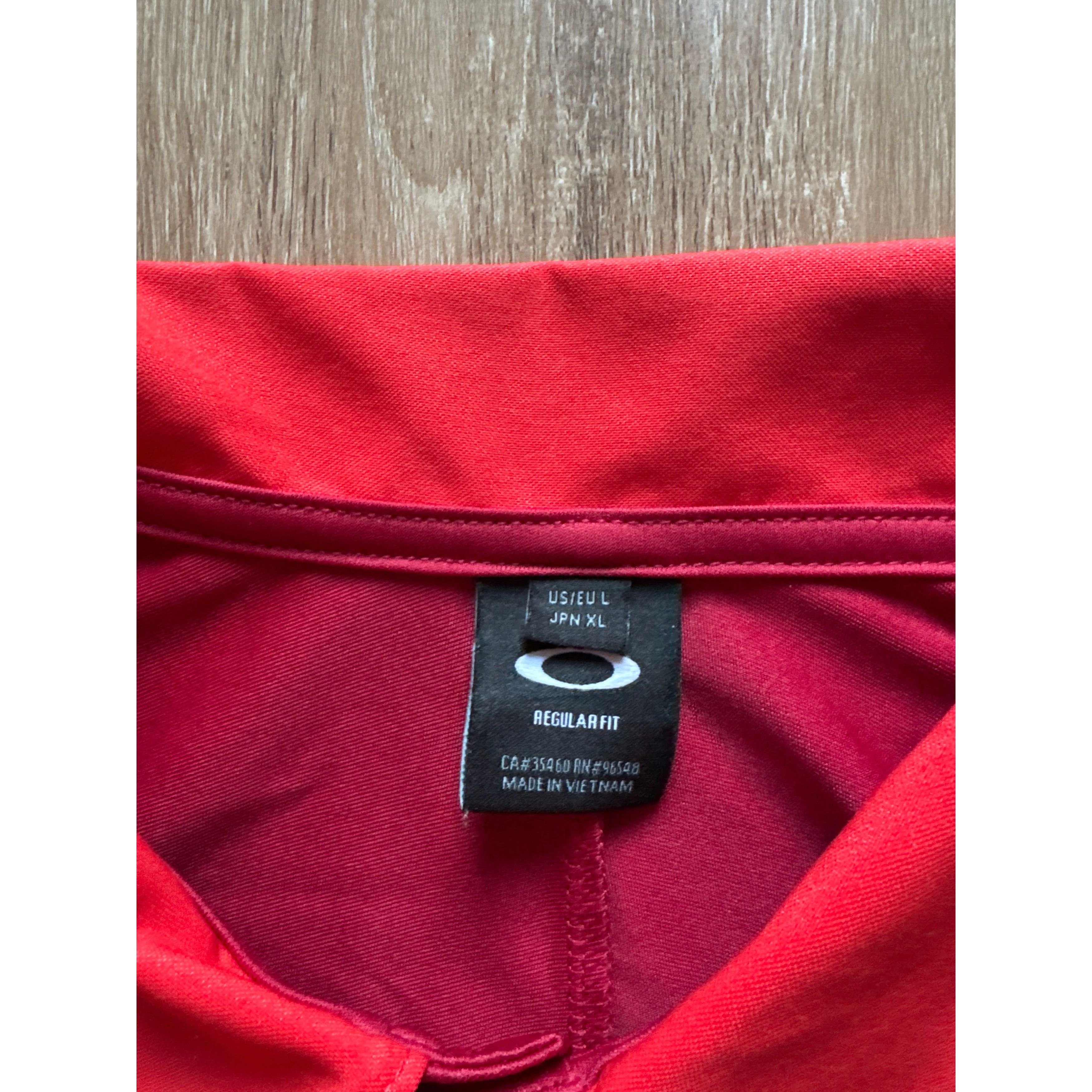 Oakley Oakley Medium Red Orange Solid Short Sleeve Performance Golf Size US L / EU 52-54 / 3 - 3 Thumbnail