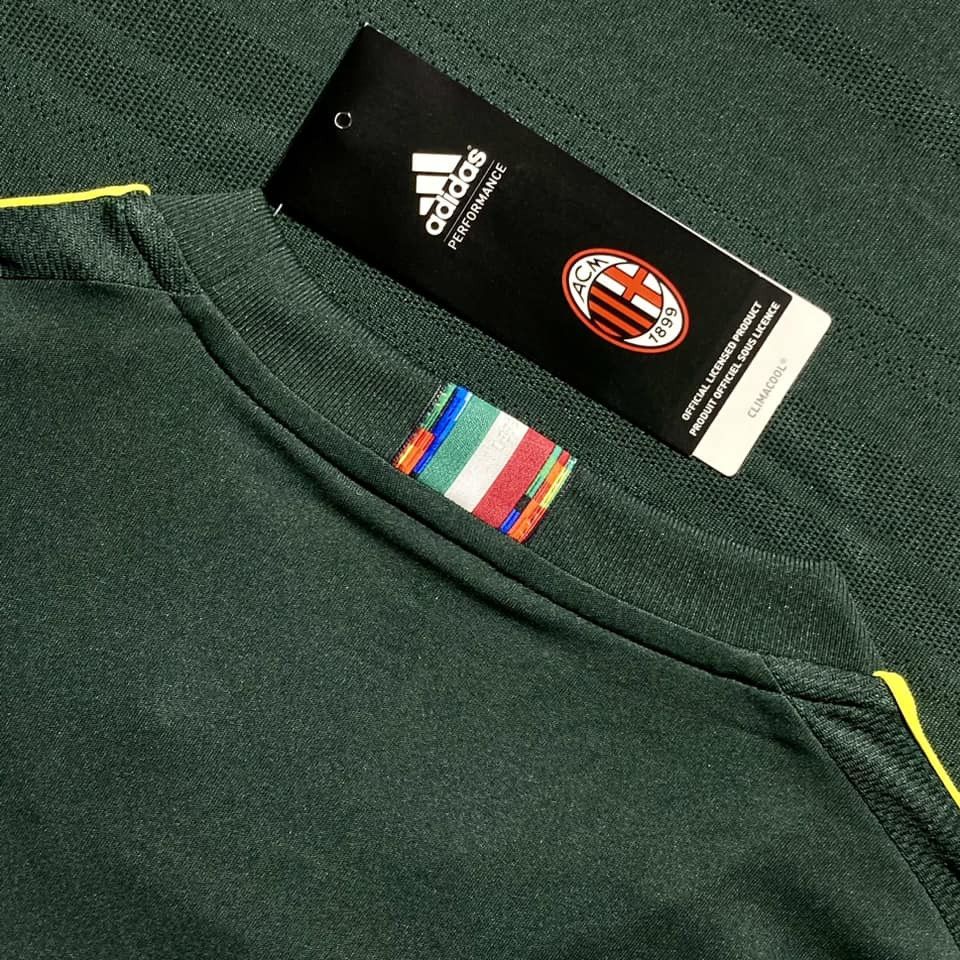 Adidas 2015-16 AC Milan Third Adidas S11862 Size US S / EU 44-46 / 1 - 5 Thumbnail