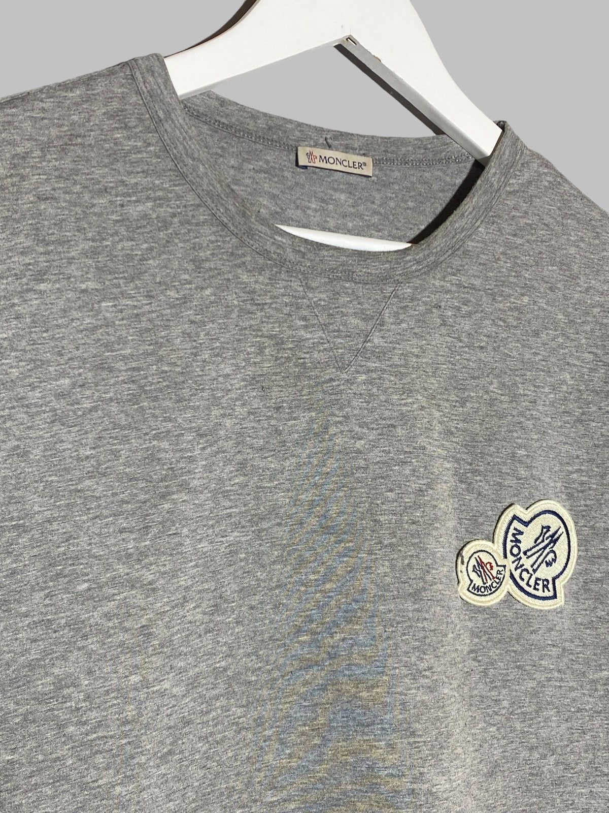 Moncler Moncler Double Logo Patch Cotton T-Shirt Size US L / EU 52-54 / 3 - 3 Thumbnail