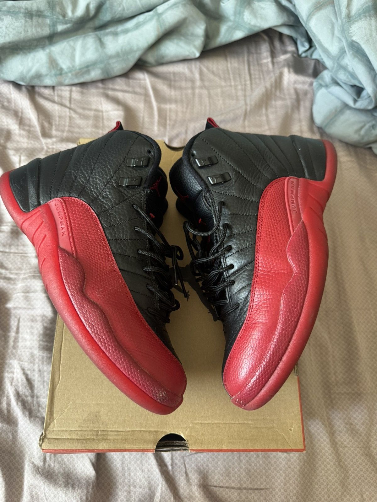 Jordan Brand Jordan 12 Flu Game 2016 Size US 9 / EU 42 - 3 Thumbnail