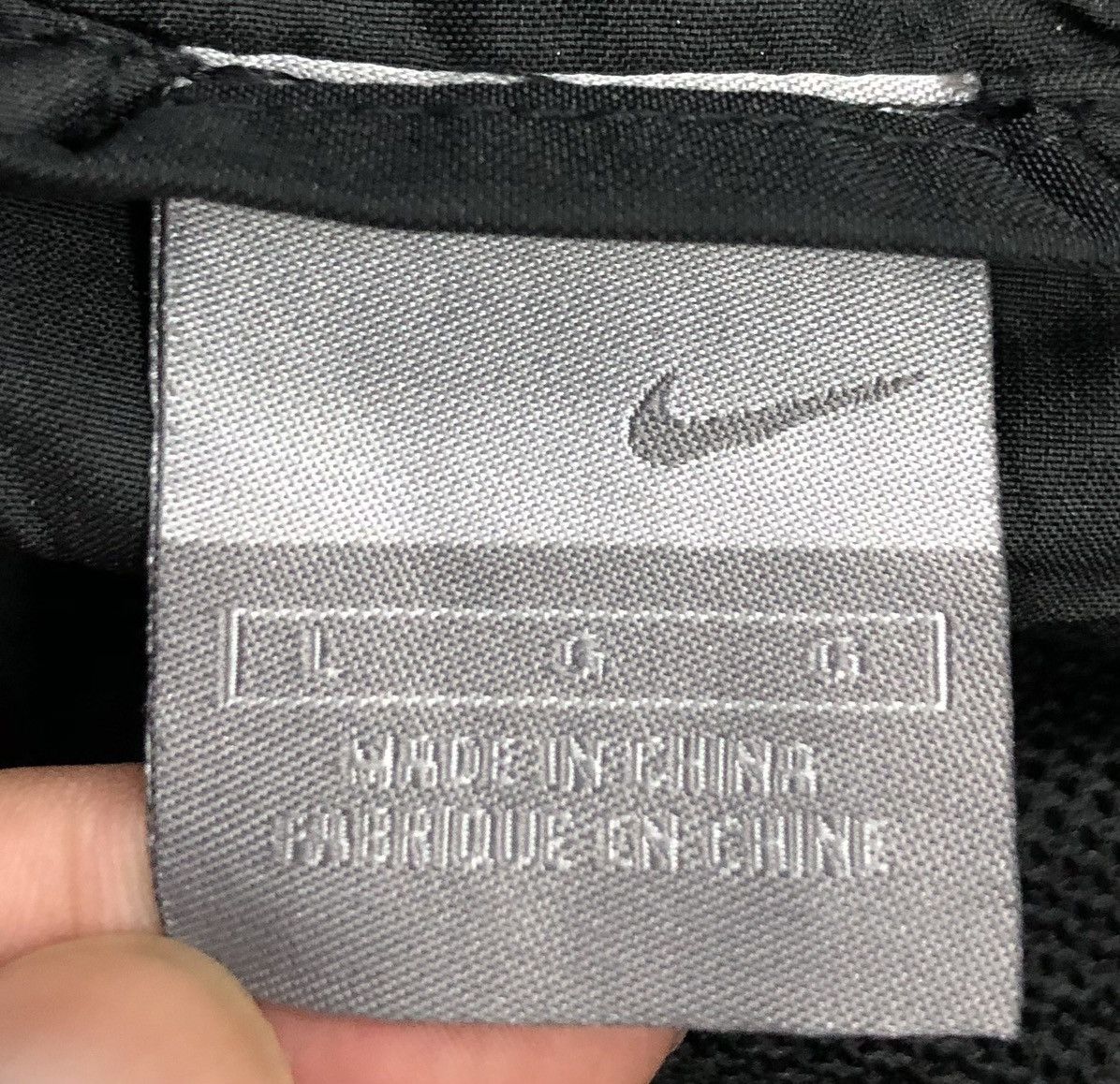 Nike Vintage Nike Jacket Size US L / EU 52-54 / 3 - 12 Thumbnail