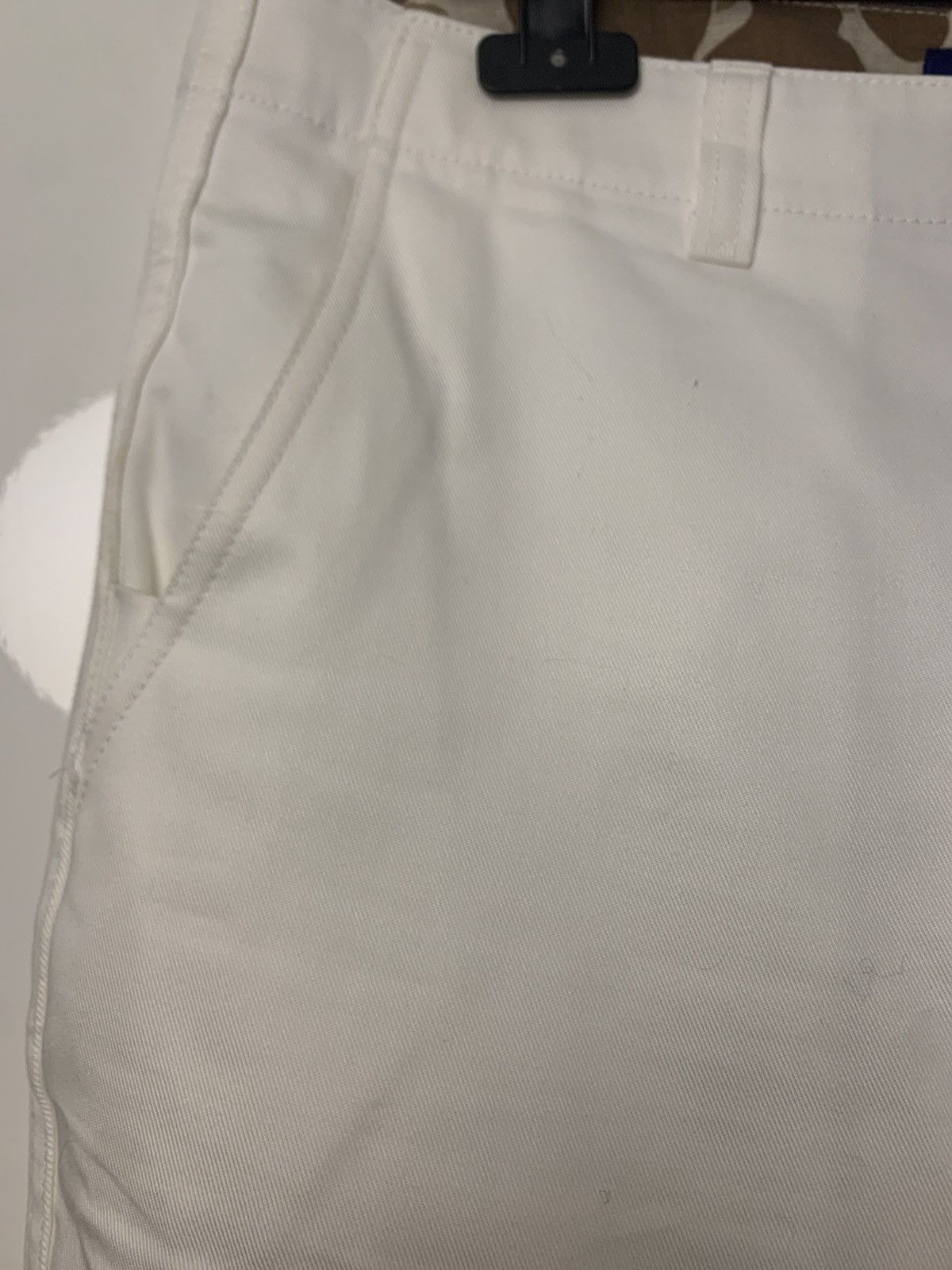 Wide shorts with camo patch